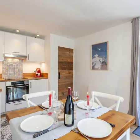 Apartamento Savoy - Lavachet By Interhome